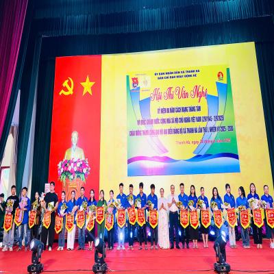 Đoàn xã Thanh Hà tổ chức Hội thi văn nghệ kỷ niệm 80 năm Cách mạng Tháng Tám và Quốc khánh 2/9, chào mừng thành công Đại hội đại biểu Đảng bộ xã lần thứ I, nhiệm kỳ 2025-2030